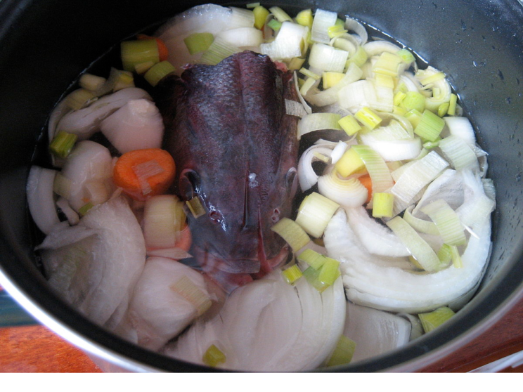 como hacer paella de pescado